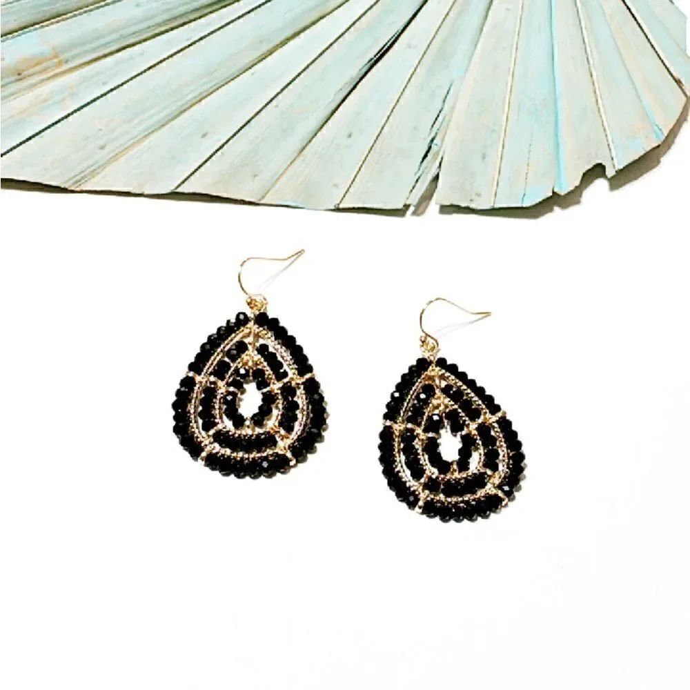 Beaded boho dangle earrings S641